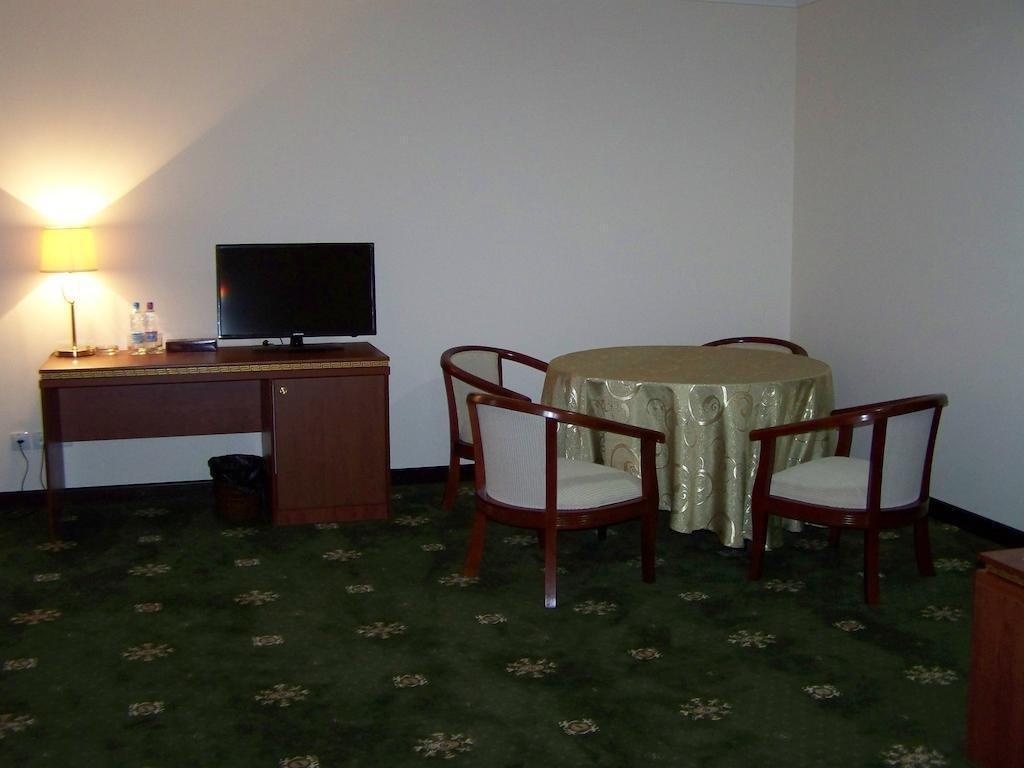 Arien Plaza Hotel Taszkent Zewnętrze zdjęcie